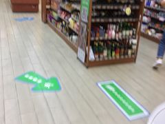 -全家便利店(梅园路店)