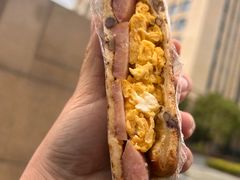 -爱啤精酿·民谣酒馆(滨江店)