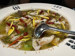 -渔语鱼酸菜鱼新川菜(来福士店)