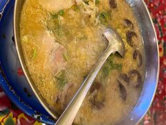 -闯关东东北农家菜(崂山石老人店)
