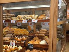 -小飞象面包公社(珠江路金鹰店)