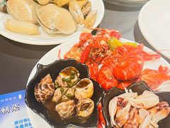 -钱小奴海鲜自助黑金店(杭州滨江龙湖店)