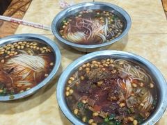 -覃肥叔桂林米粉(粮道街店)