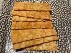 杏仁脆片-荣轩(新荣记环球金融中心店)