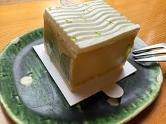 -啢啢茶寮(芳华横街店)