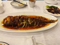 干烧大黄鱼-丰泽园饭店
