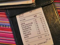 -香巴拉云南餐厅(华莱坞店)