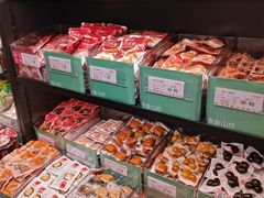 零售区-良品铺子(五角场万达店)