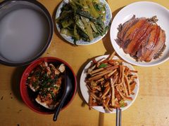 -十一街苍蝇馆子转经消江湖菜(九眼桥十一街店)