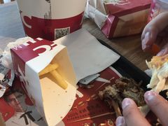 -肯德基(渤海店)