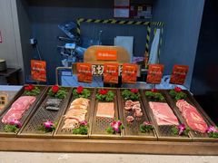 -山焱·炭火自助烤肉(周浦万达店)