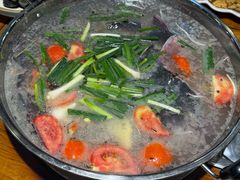 -亮欢寨酸汤鱼(沙冲路店)