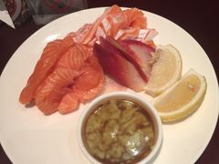 -荣誉国际酒店-云顶旋转餐厅