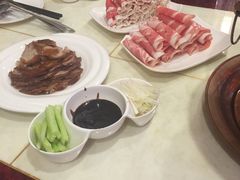 -满旗楼 北京烤鸭·涮羊肉火锅(武昌店)