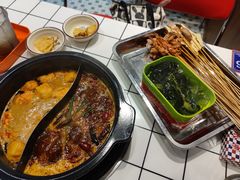 -九街淑芬掌中宝串串公司(内街文化创意园店)