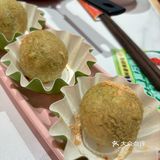 关键还能免费续一次粉丝 蟹粉拌面:面是比较劲道的