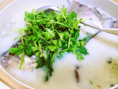 天目湖砂锅鱼头-高老庄·老溧阳·私房菜(南山竹海店)