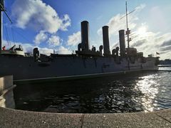 -阿芙乐尔号巡洋舰