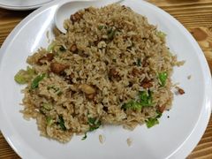 -雄伟美食(高沙中街店)