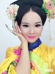 -盘子女人坊生日照·摄影馆(华强店)