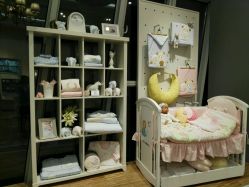 点击看大图 -丽婴房(七莘路店)