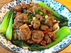 香辣炒鸡拌面-半度雨棚(莫干山路店)