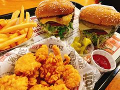 -The Habit Burger Grill 哈比特汉堡(复兴soho店)