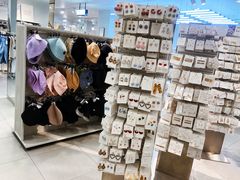 -H&M(天一广场店)