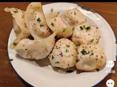 -舒蔡记生煎菜饭(云南中路店)