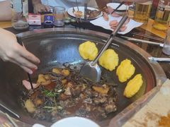 -炖四方东北铁锅炖·烧烤小龙虾(中豪国际店)