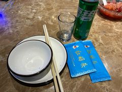 餐具摆设-老大连·海肠捞饭·大连海鲜大连菜(西安路店)