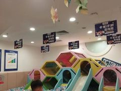 -乐之童成长中心(开封万达店)