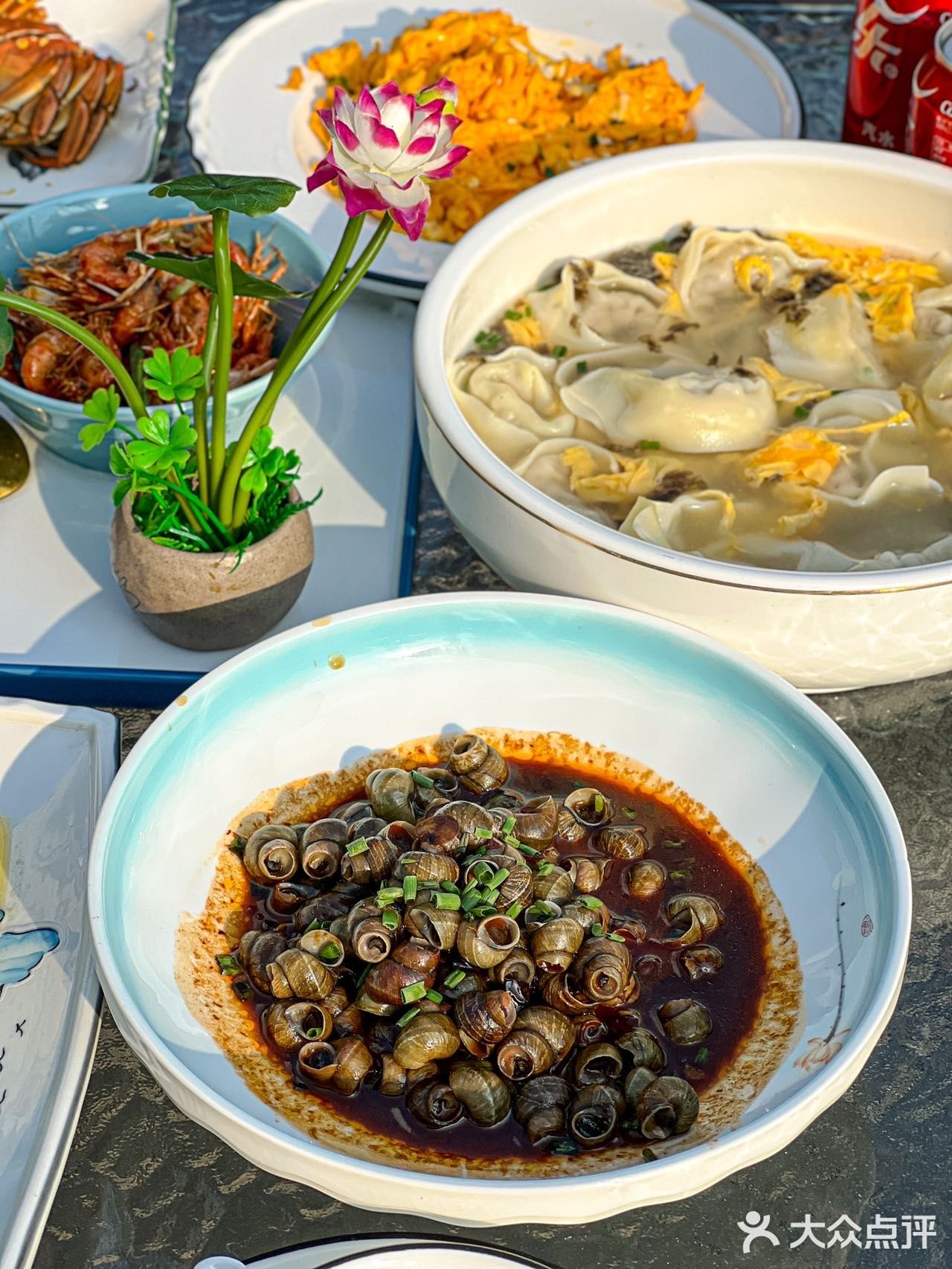 永远可以相信苏州的浪漫🥀稻田边吃大闸蟹