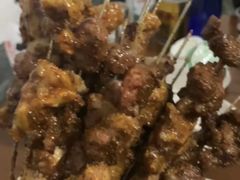 -老广烧烤(骆驼山康馨园店)