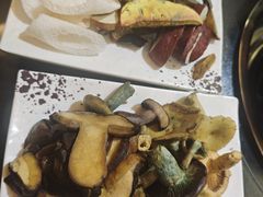 -野菌皇海景野生菌火锅(滨海大道店)
