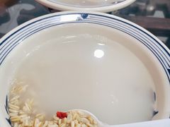 -牛一嘴·兰州牛肉面·大盘鸡(财富中心店)