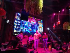 -胡桃里乐队酒馆(鎏嘉码头店)