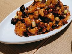 -渝信川菜 · 川味家常菜(财富购物中心店)
