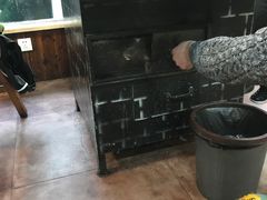 -三里屯土灶炖公鸡地锅鸡(江东店)