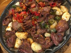 -老东镇啤酒屋海鲜加工·蒸汽海鲜·海鲜烧烤(台东店)