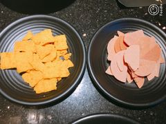 -叹鱼风尚烤鱼餐厅