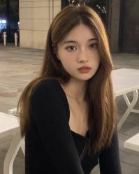 -丝语萱形象