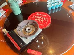 -魏铭鱼头捞饭(晋阳路店)