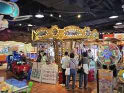 -卡通尼乐园(宝山龙湖天街店)
