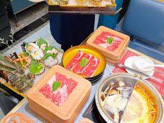 -一绪に寿喜烧(荟聚店)