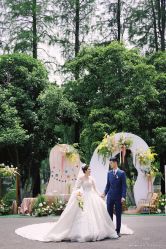 -艾米丽婚纱礼服