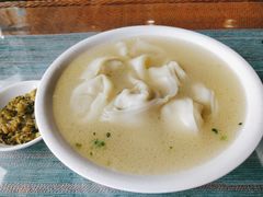 黄鱼馄饨-洪大妈·黄鱼面(金山嘴渔村店)