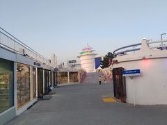 -北戴河碧螺塔海上酒吧公园