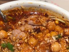 冒脑花-成都你六姐·牛肉冒菜(上海环宇荟店)
