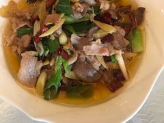 -湖泉水云间餐厅·弥勒地道菜(B座店)